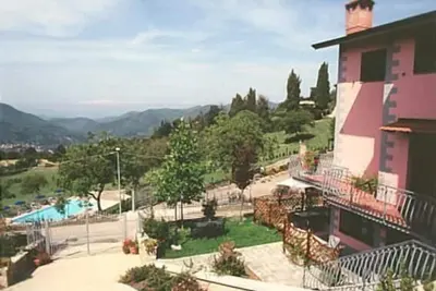 Image de Appartement de vacances pour 7 personnes env. 80 qmà Minucciano, Toscane (Province de Lucca)