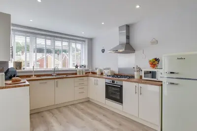 Image de Ty Seren - Quatre Chambres Maison, Couchages 8