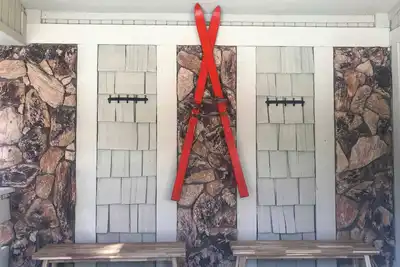 Large Cozy Comfortable Tahoe Donner House