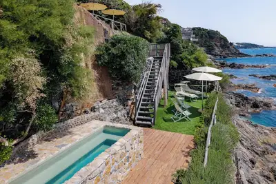 Image de Casa Frontemare con Scesa al Mare Privata