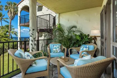 Image de Stunning Ocean-View Remodel: 1br/2ba at Maui Hill, Steps from Top Beaches