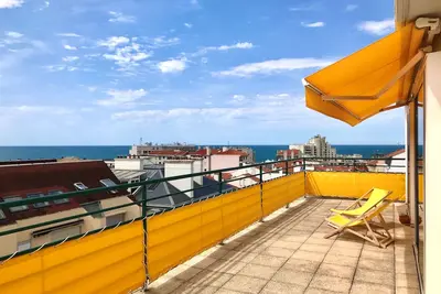 Image de Biarritz centre - T2- Grande terrasse - Vue mer