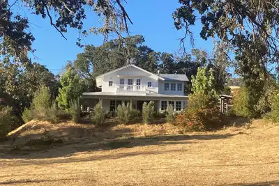 Image de Big Canyon Farmhouse - Near Harbin Hotsprings
