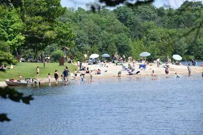 Image de 2 Bedroom Apartment Situated at the Heart of Promised Land State Park