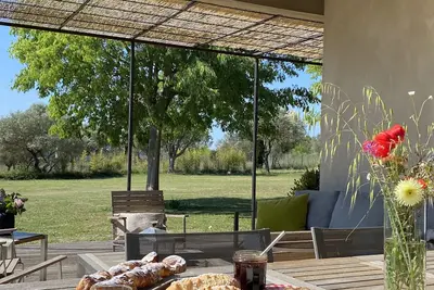 Image de Magnifique Villa d'architecte 6 pers à Uzès avec piscine privée & grand jardin.