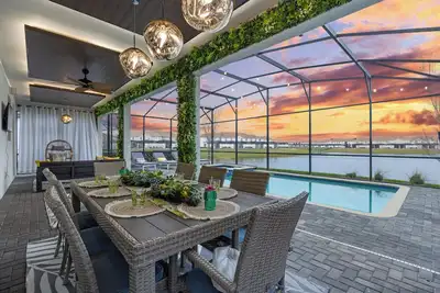 Image de Ultimate Lakeview Villa with Everything!