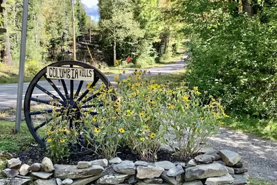 Image de Cozy North Woods Log Cabin