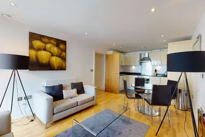 Image de 2 Bedroom Serviced Apt with balcony in Indescon Square, Canary Wharf by MySquare