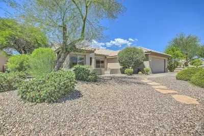 Image de Near Golf: Inviting Surprise Home w/ Covered Patio