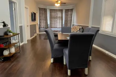 Image de Chicago Modern Condo- Perfect for family time or a good time in Chicago.