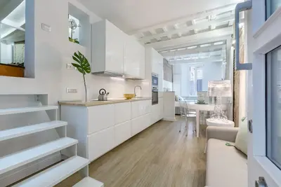 Image de Ferrara Torre dei Leuti White Apartment