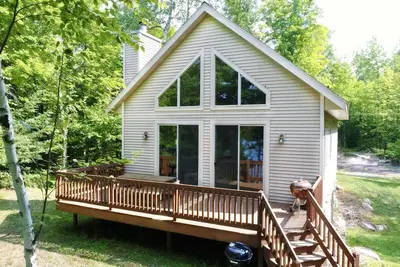 Image de Waterfront Private home, Pet-friendly, Canoe Included! Fall Dates Available!