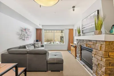 Image de Cozy Rockies Stay - Ground Floor w/ Hot Tub, Bbq
