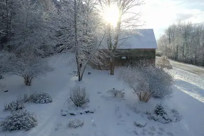 Image de Work, Ski, Relax - Big Restored 1860s Farmhouse