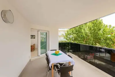 Appartement de vacances avec balcon et climatisation