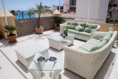 Image de Spacieux penthouse avec vue sur mer, Wi-Fi et terrasse