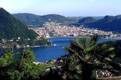 Image de Como Lake Panorama Appartement avec vue imprenable et entrée privée