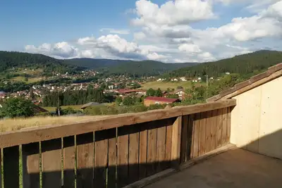 Image de Chalet cosi 2 à 4 personnes situé en face des pistes de ski et proche du lac
