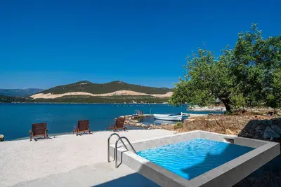Image de Beachfront Villa Olive Mill with a private pool