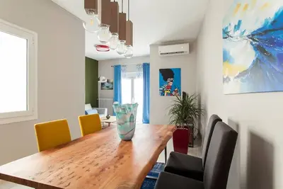 Image de Central yet quiet apt in Heraklion with sea view