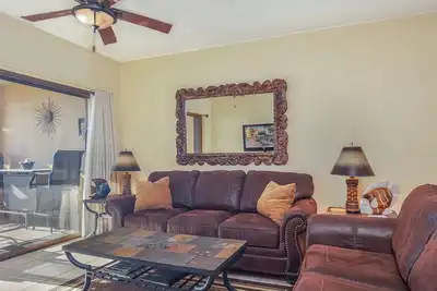 Image de Princesa Resort E 207 Beautiful Place Pool View Ocean Front Condo