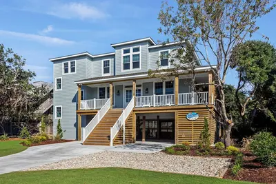 Shorely Blessed: Oceanside, Saltwater Pool, Spa