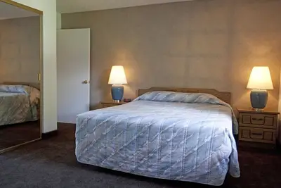 Image de Thunderbird Resort Club - Entire 2 bedroom Condominium