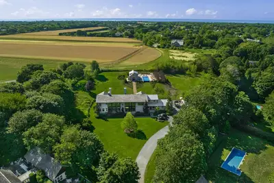 Image de New Modern 6br 10, 000 sq ft Hamptons Retreat