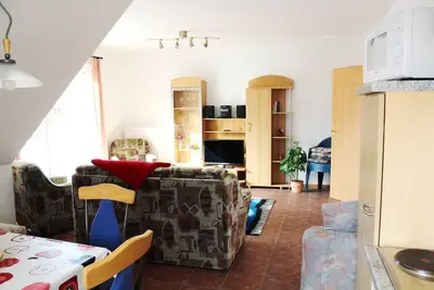 Image de Maison 3 Appartement 1, en haut à gauche - Appartements Famille Piel