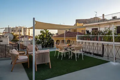 Image de Best location-Plaka. Terrace with acropolis view