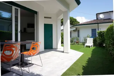 Image de Villa Moderne Ă Porto Santa Margherita