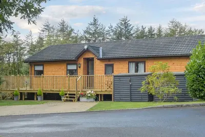 Image de Oaks One, pet friendly, with a garden in Felton