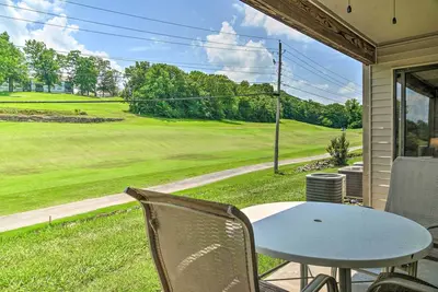 Image de Pet-Friendly Branson Retreat w/ Pool & Golf Access