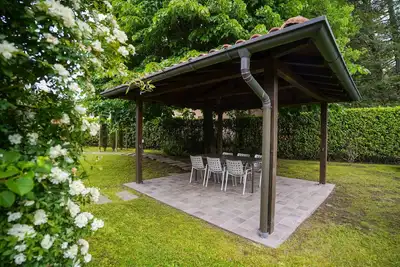 Image de Veranda del Lago with 3 bedrooms and 2 bathrooms next to Monate Lake