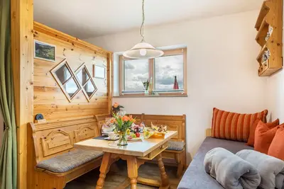 Image de Appartement de vacances \"Bauzinger Alm\" en pleine nature avec vue montagne et Wi-Fi