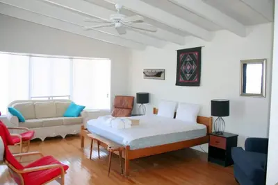 Image de Bay Front Home in Loveladies.