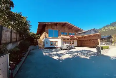 Image de Vacation home with 2x bathrooms and 4x bedrooms - Residence Cosy