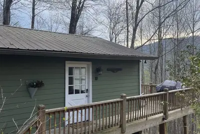 Image de Welcome to Black Rock Hideaway, a secluded home near Clayton, Ga.