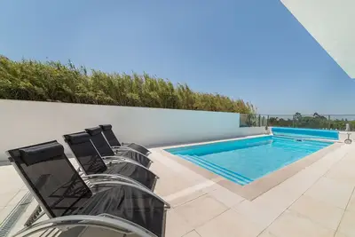 Image de Casa Jasmin - Villa de Vacances avec Piscine Privée By Sch