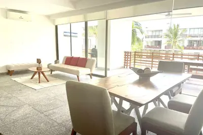 Image de Spacious 4 Br Apt Acapulco Diamante w/ Beach Club