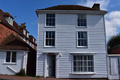 Image de Matchbox is a delightful dog-friendly cottage in Winchelsea, East Sussex