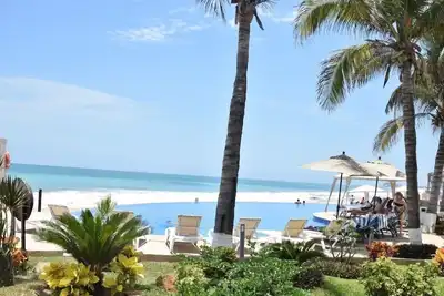 Image de Private 1br Condo with Spectacular Ocean Views