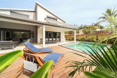 Image de Nouveau Villa Ilyana - 10 pers - 4 ch - 4 sdb - proche plage Ermitage