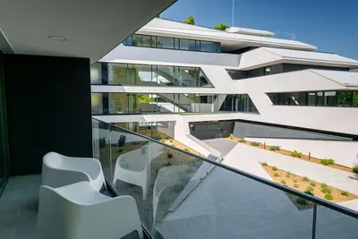 Image de Bel appartement avec Wifi, climatisation, piscine, Tv, terrasse, animaux admis et parking