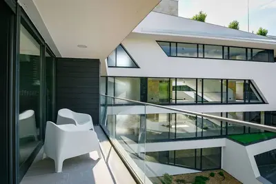 Image de Bel appartement avec piscine, climatisation, Wifi, Tv, terrasse, animaux admis et parking