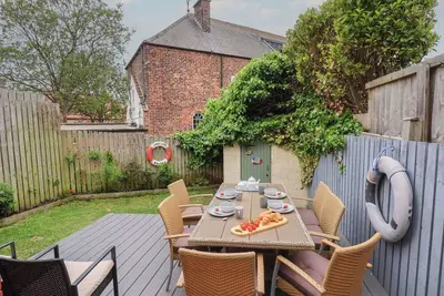 Image de Over Esk, pet friendly, with a garden in Whitby