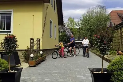 Image de Apartment 1 for three people with a view of the garden