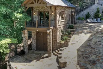 Image de Private Mountain Rock Cabin with Spectacular Views