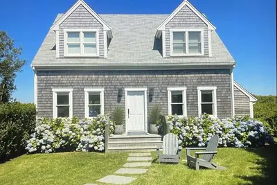 Image de Now booking for 2026!