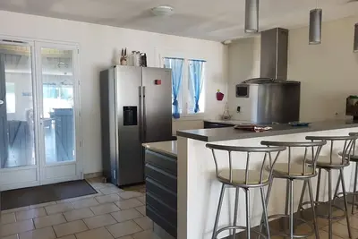 Image de Maison Familiale 4Ch. 7pers. Ares Bassin d'Arcachon Nord